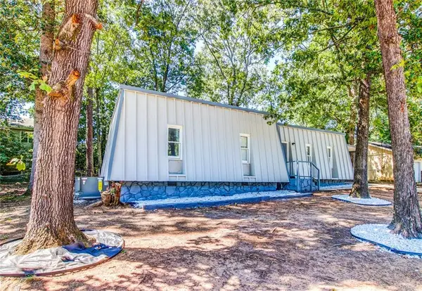1764 Big Horn Court Se, Conyers, GA 30013