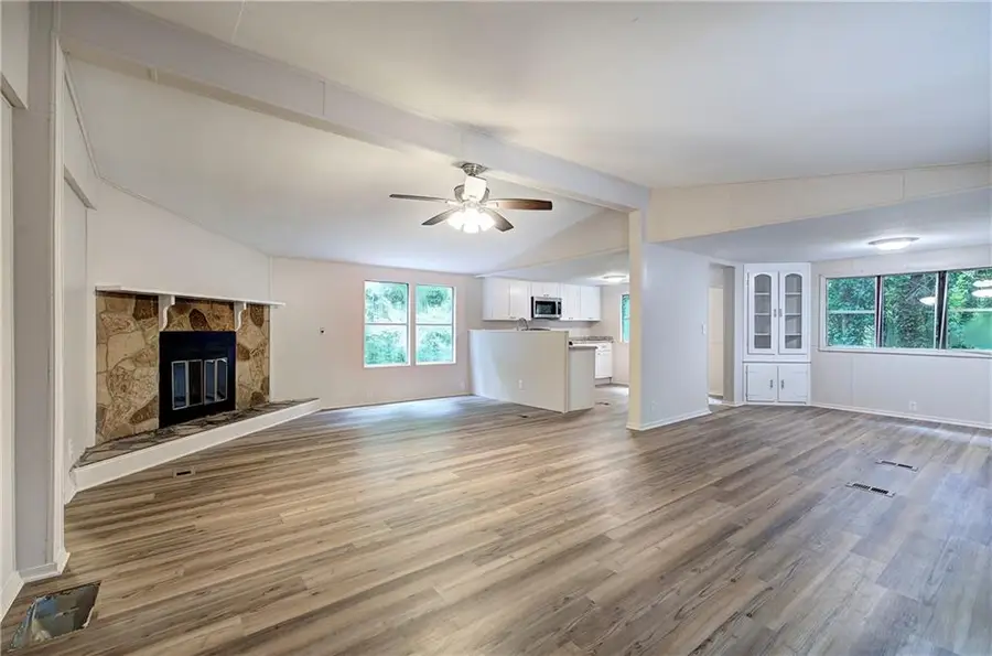 5160 E Holiday Court Se, Acworth, GA 30102 - #3