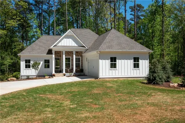 680 Ponderosa, Fayetteville, GA 30214