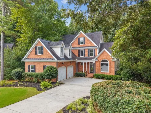 395 Amberbrook Circle, Grayson, GA 30017