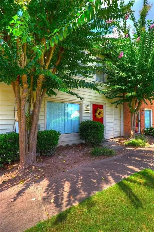 213 High Creek Drive, Roswell, GA 30076