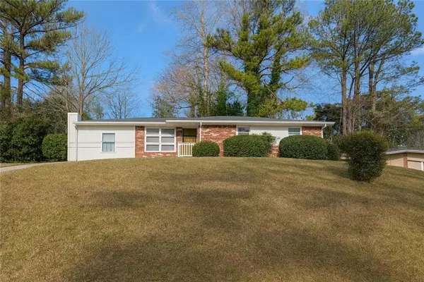70 Ruzelle Drive Sw, Atlanta, GA 30354