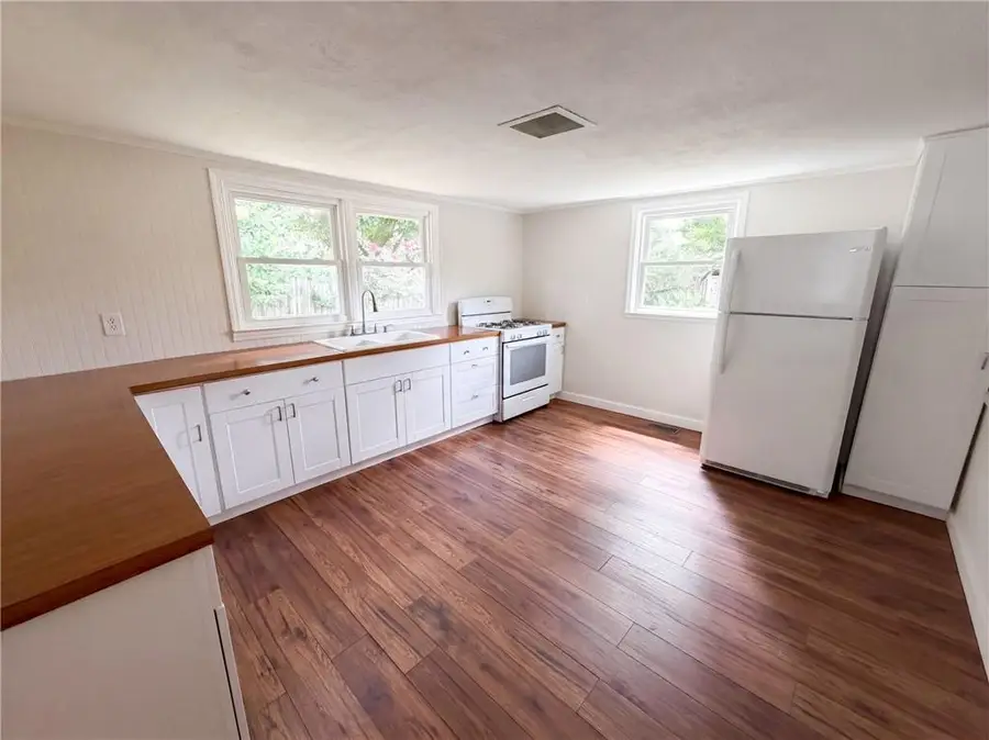 1727 Green Street Ne, Conyers, GA 30012 - #2
