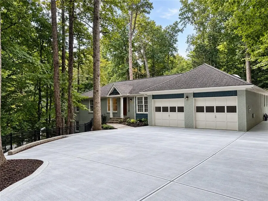 415 Forest Hills Drive, Sandy Springs, GA 30342 - #2