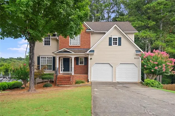 5525 Shepherds Pond, Alpharetta, GA 30004