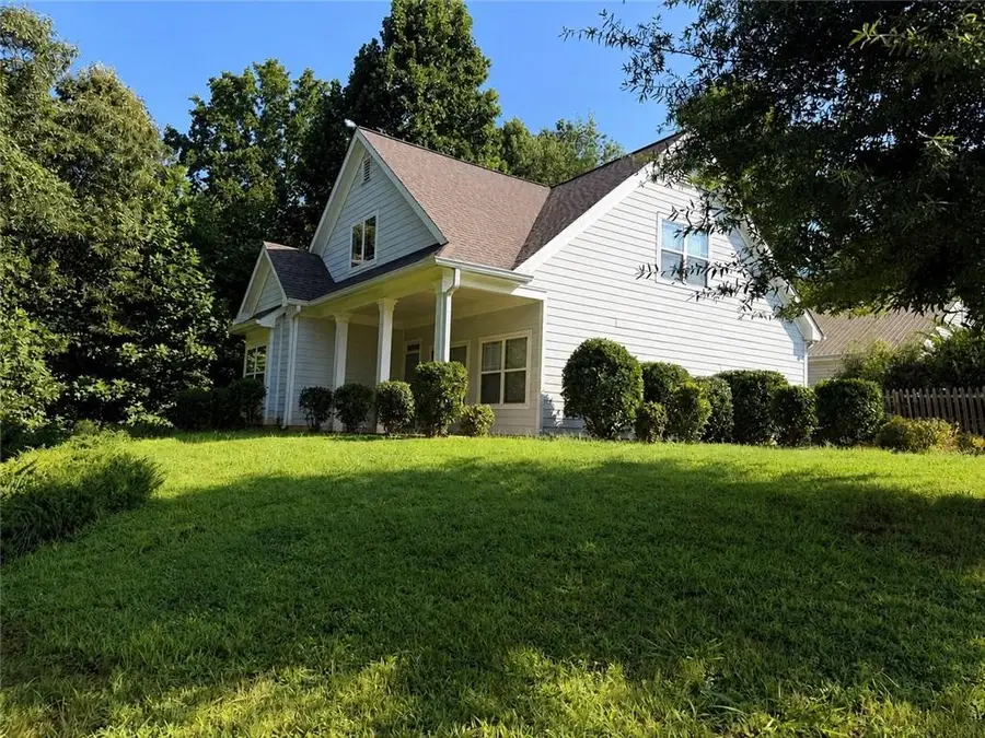 8850 Four Mile Creek Road, Gainesville, GA 30506 - #2