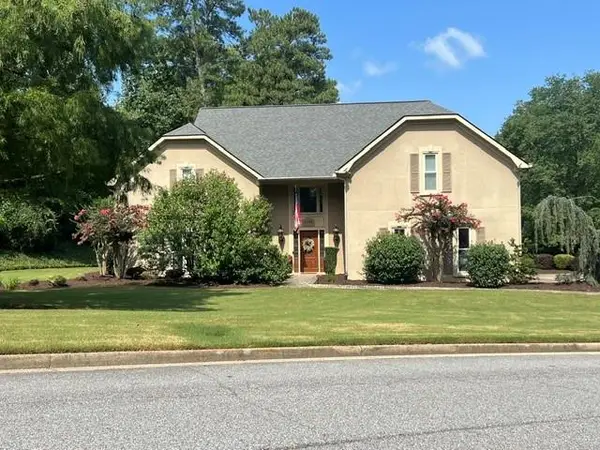 12080 Magnolia Crescent Drive, Roswell, GA 30075