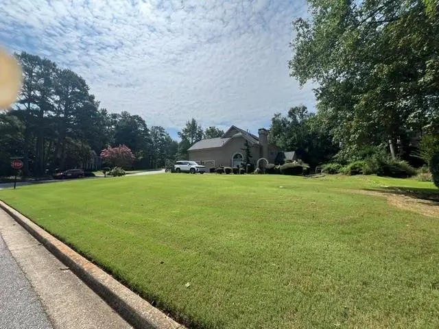 12080 Magnolia Crescent Drive, Roswell, GA 30075 - #3
