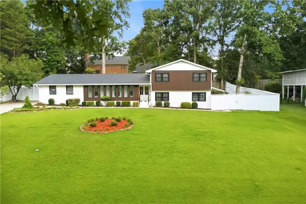 2220 Spring Mill Cove, Atlanta, GA 30338