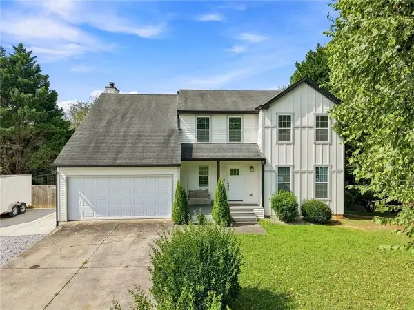 1080 Big Haynes Drive, Grayson, GA 30017