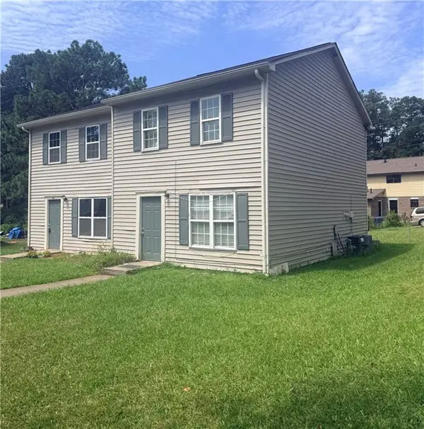 373 Sprucewood Court, Lawrenceville, GA 30046