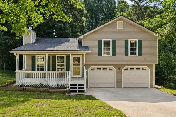 3949 Edgebrook Drive, Flowery Branch, GA 30542