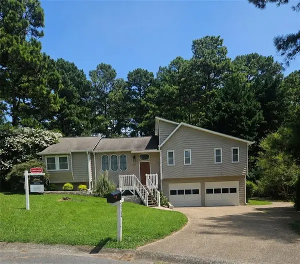 4754 Seaboard Court, Acworth, GA 30102