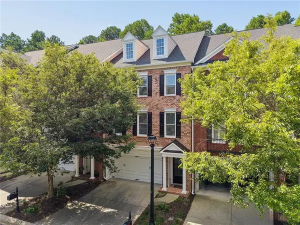 4305 Village Green Drive, Roswell, GA 30075