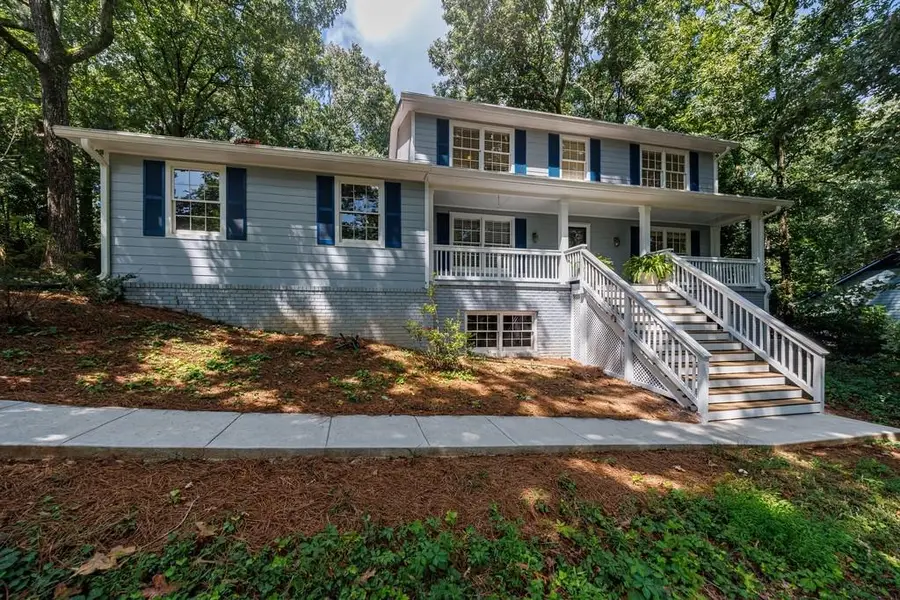 940 Hunterhill Drive, Roswell, GA 30075 - #2