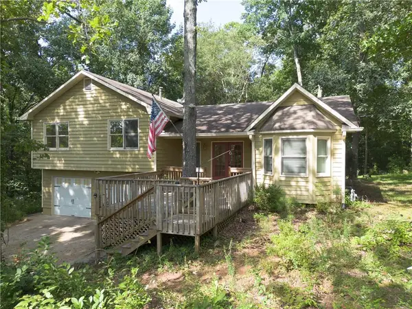 505 Tara Court, Woodstock, GA 30188