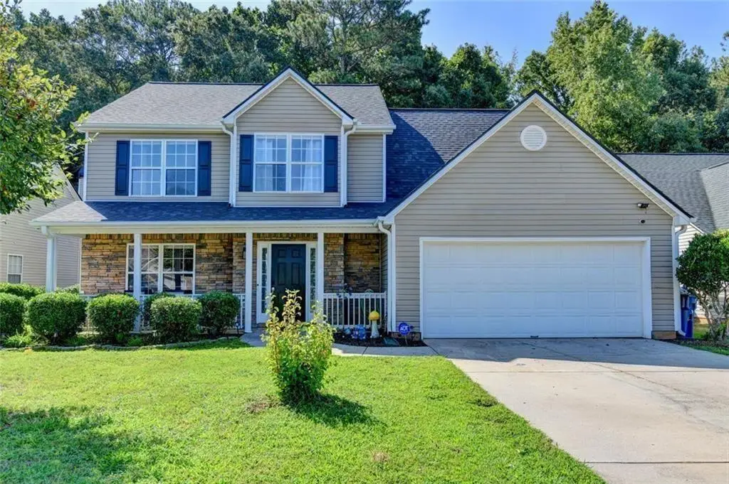 290 Lake Valley Drive, Loganville, GA 30052 - #1