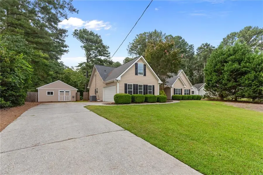 895 Scenic Lake Drive, Lawrenceville, GA 30045 - #2