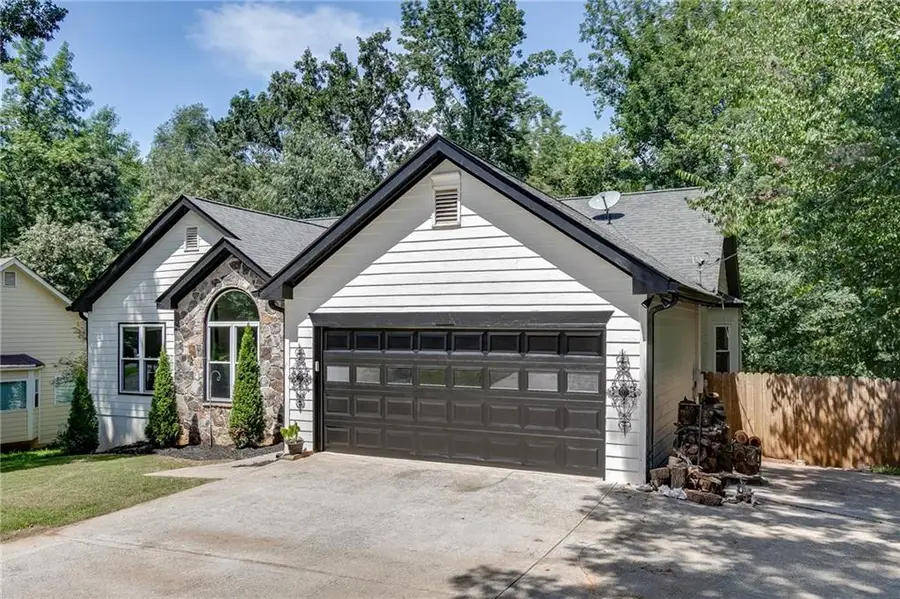 6447 Ivy Springs Drive, Flowery Branch, GA 30542 - #2