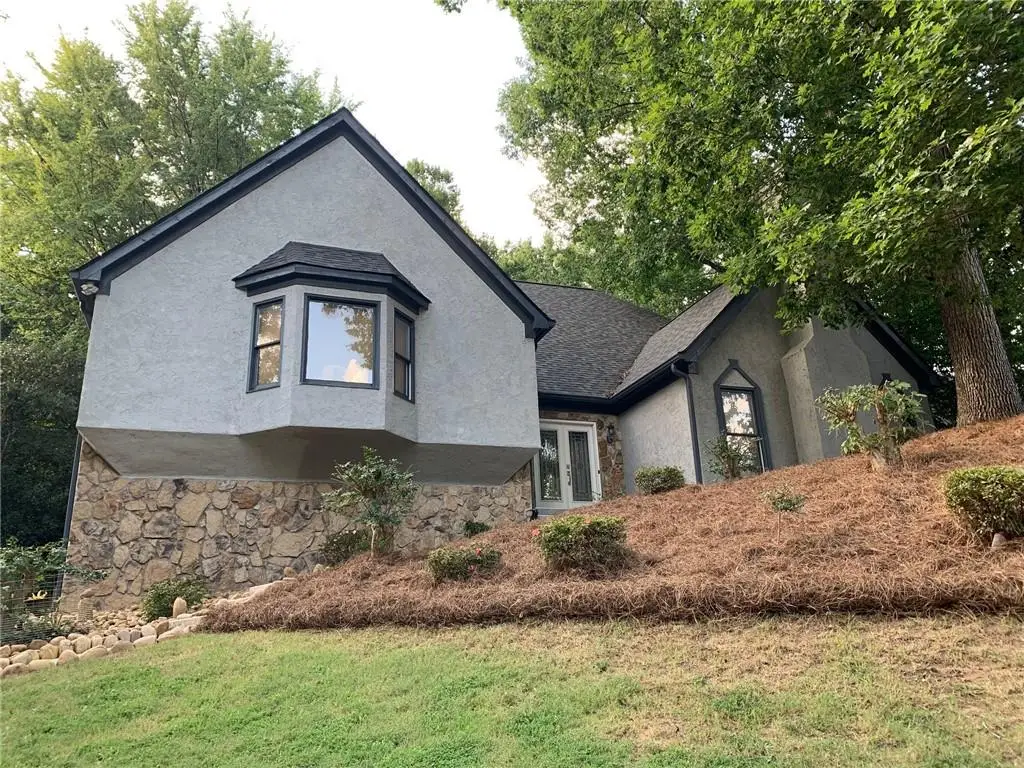 210 Wessex Court, Sandy Springs, GA 30328 - #1