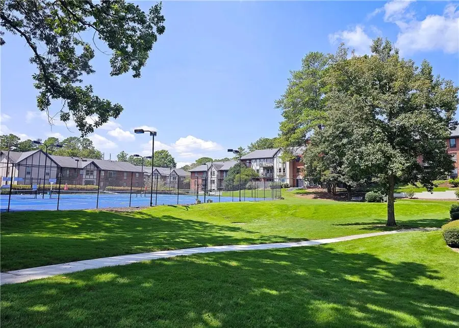 6851 Roswell Road Ne #H-31, Sandy Springs, GA 30328 - #2