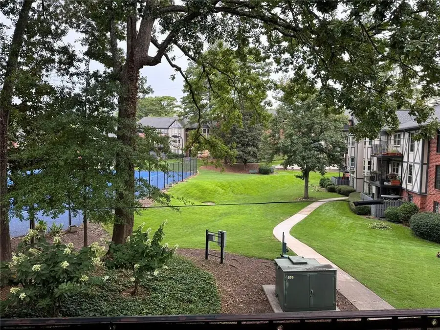 6851 Roswell Road Ne #H-31, Sandy Springs, GA 30328 - #3