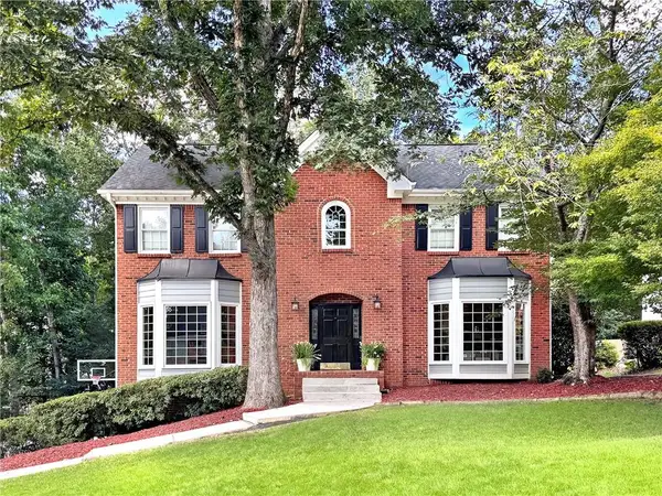 340 S Satinwood Place, Roswell, GA 30076