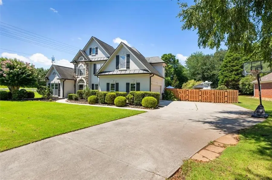6255 Chestnut Hill Road, Flowery Branch, GA 30542 - #2