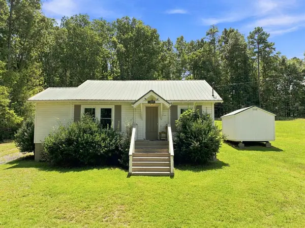 244 Pleasant Valley Road Se, Silver Creek, GA 30173