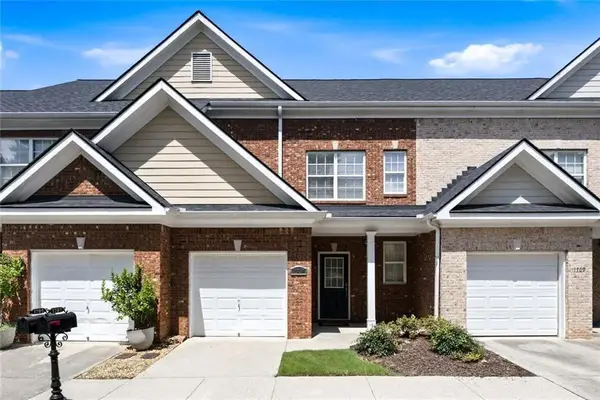 1707 Oakbrook Lane Nw, Kennesaw, GA 30152