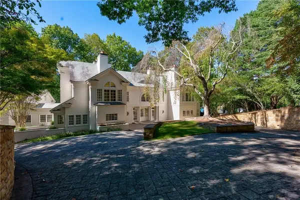 6655 Sweetwater Point, Flowery Branch, GA 30542