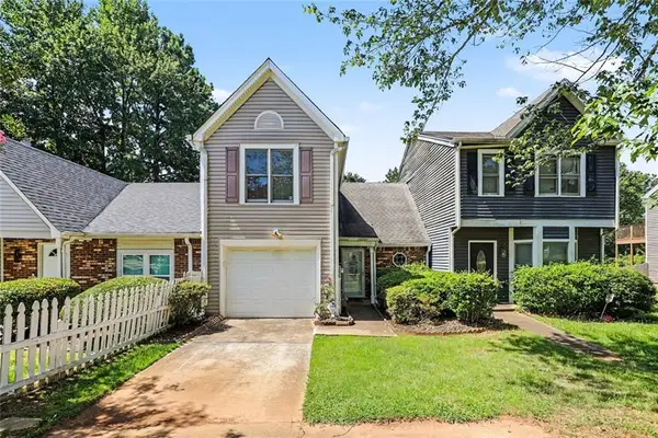 384 Lakeridge Court, Riverdale, GA 30274