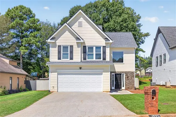1975 Watercrest Circle, Lawrenceville, GA 30043