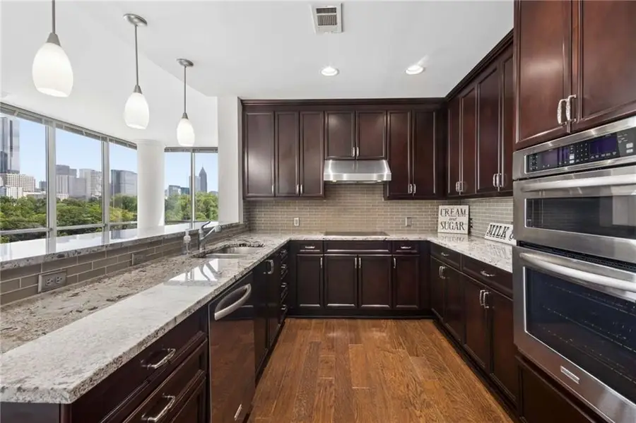 270 17th Street Nw #601, Atlanta, GA 30363 - #2