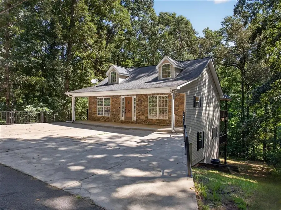 825 Rue Fluer De Lis, Lavonia, GA 30553 - #2