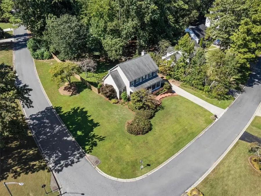 147 Lakeside Drive Nw, Kennesaw, GA 30144 - #2