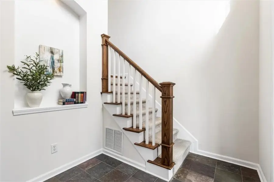 140 Ashbrook Lane, Roswell, GA 30075 - #2