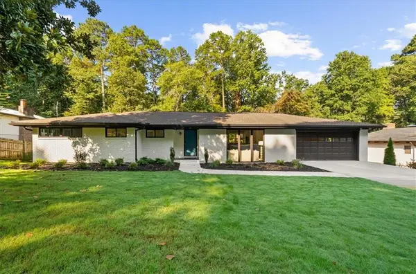 5839 Lakeshore Drive, Buford, GA 30518