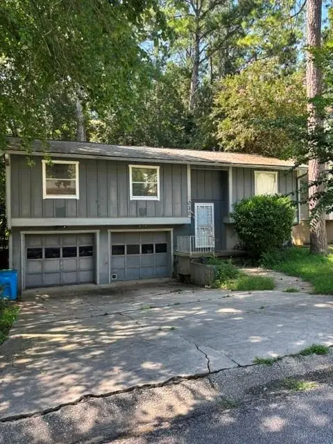 4038 Valley Brook Road, Snellville, GA 30039