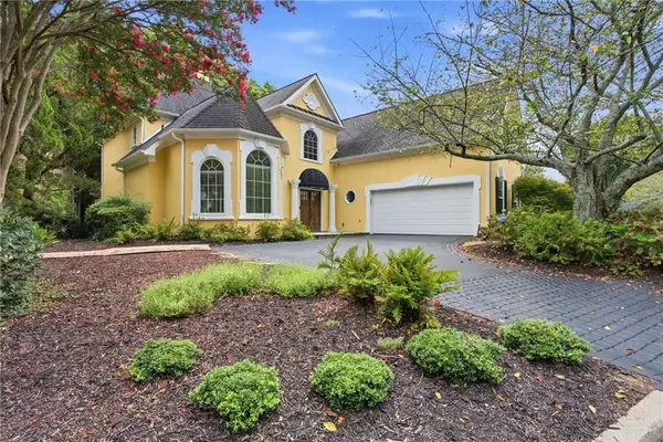 8585 Driver Circle, Alpharetta, GA 30022