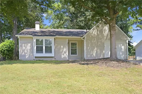 3246 Fescue Circle, Lawrenceville, GA 30044