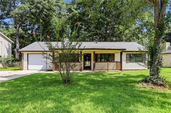 3772 Charlotte Drive, Rex, GA 30273