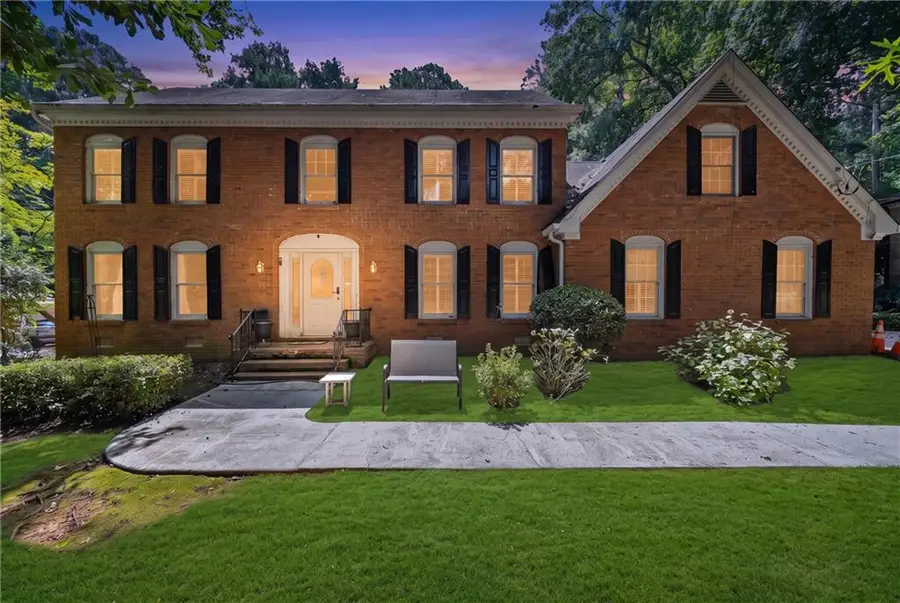 85 Shadow Lake Drive Sw, Lilburn, GA 30047 - #2