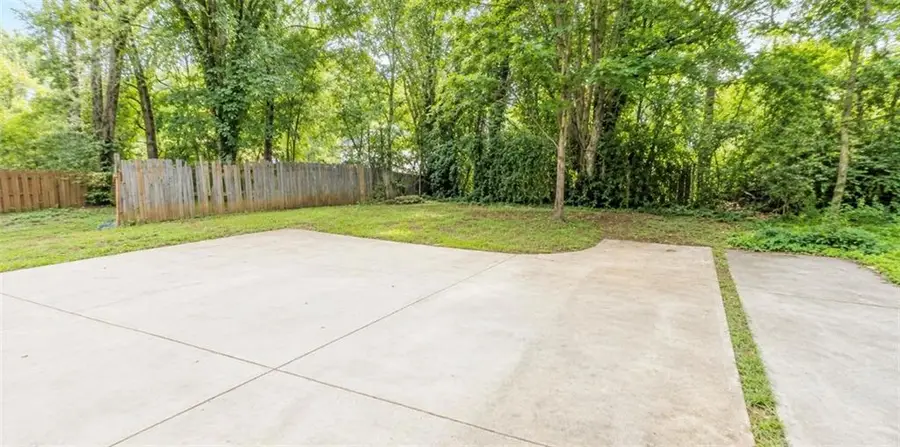 2001 Lois Place Nw, Atlanta, GA 30318 - #3