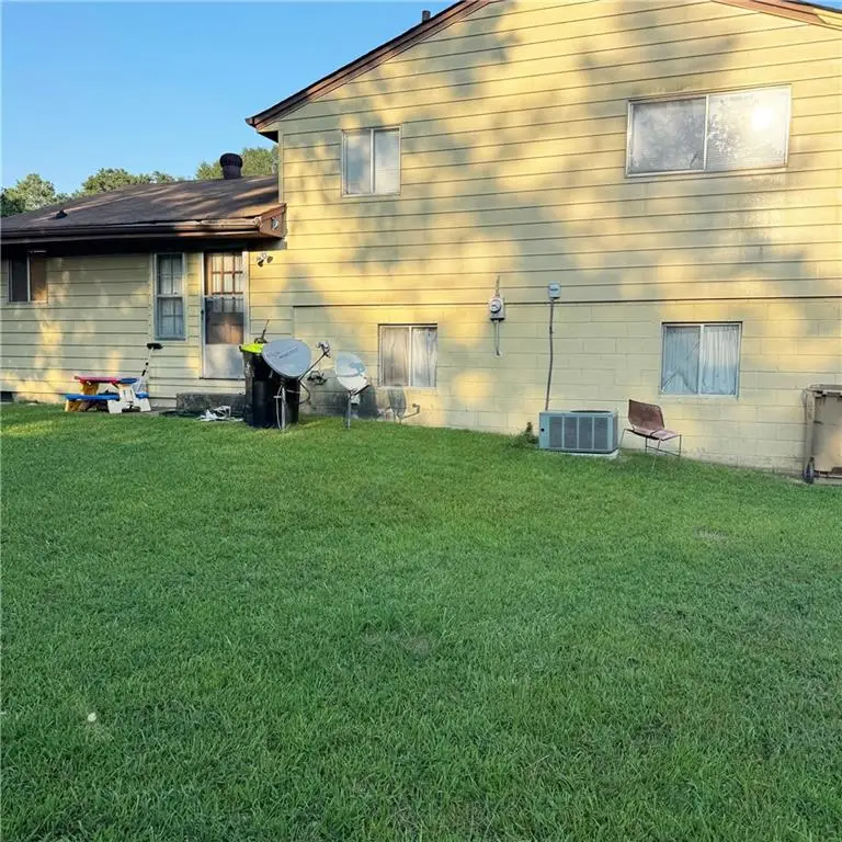 6411 Forest Haven Ln, Riverdale, GA 30274 - #2