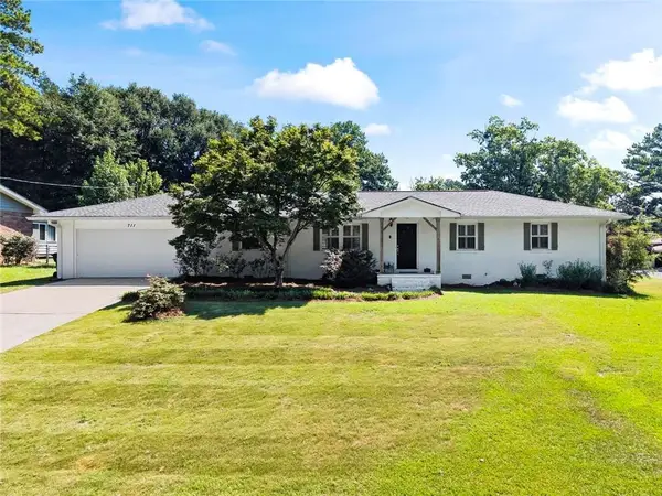 711 Forest Ridge Drive Se, Marietta, GA 30067