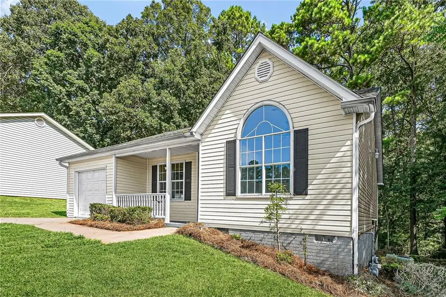 235 Oak Circle N, Stockbridge, GA 30281 - #2