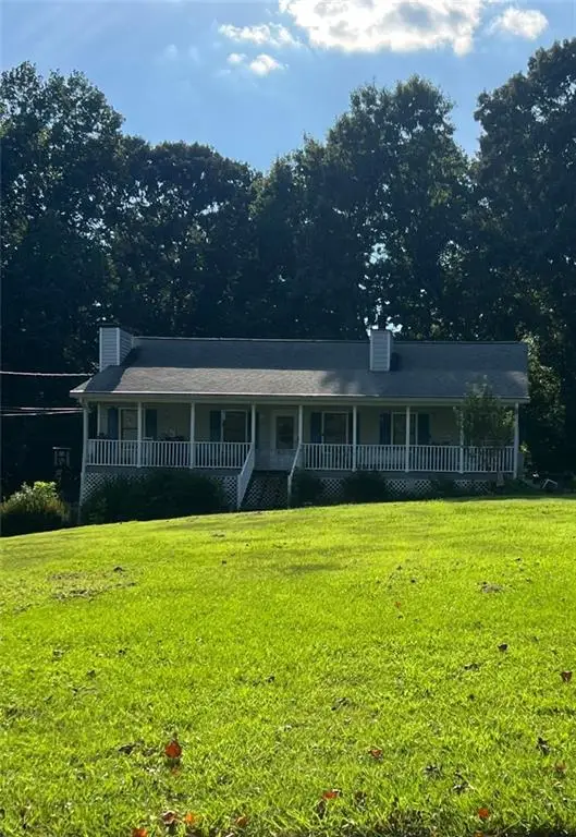 6235 Emerald Springs Drive Se, Acworth, GA 30102