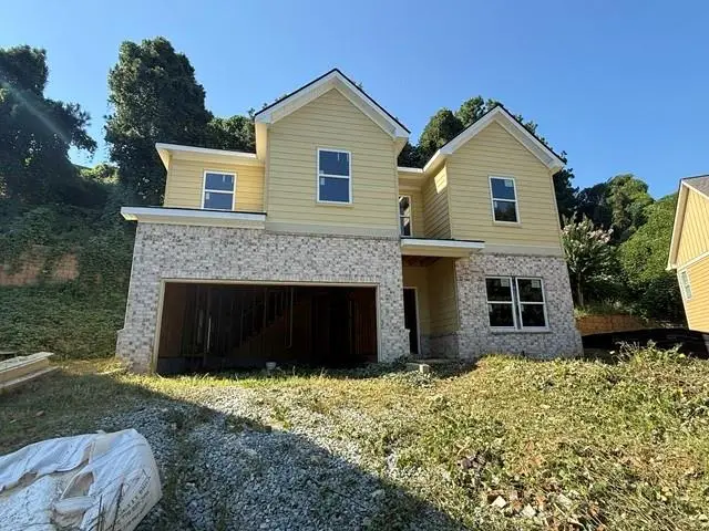 1820 Kettle Xing, Gainesville, GA 30501 - #1