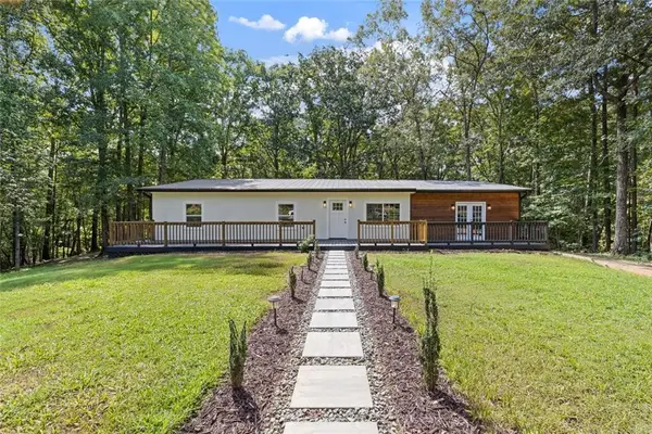681 Pumpkinvine Road, Acworth, GA 30101